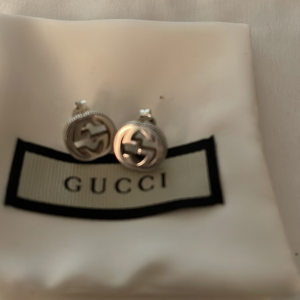 Gucci Interlocking Stud Silver Earrings - image 2